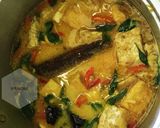 Foto langkah ke 4 dari resep Ikan layang bumbu kuning.