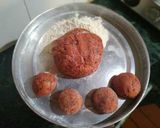 A picture of step 1 of Beetroot Paratha.