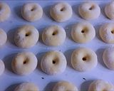 Foto langkah ke 6 dari resep Donat labu kuning metode all in one.