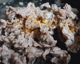 Hình bước làm 1 của món Mì trộn bò xào