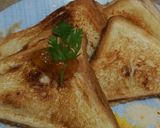 A picture of step 2 of Bachon k lye metha sandwich.