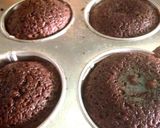 Foto langkah ke 4 dari resep Super simple fudgy molten cake .
