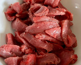 Foto del paso 1 de la receta: Ternera salteada con cebollas, receta asiática ultrasimple