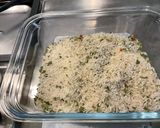 Une image de l'étape 3 de Riz moulé au saindoux et herbes aromatiques.
