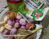 Foto langkah ke 1 dari resep Lontong Opor Ayam.