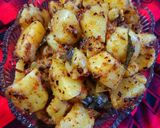 A picture of step 5 of Khatty aloo.