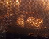 A picture of step 6 of Baked Golden Coin.