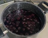 A picture of step 4 of Cherry Compote 🍒.