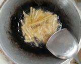 Foto langkah ke 2 dari resep Nasi Goreng Kentang.