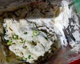 Foto langkah ke 4 dari resep Cilok oseng isi ayam.