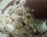 A picture of step 5 of Spicy lentils (kamande)in milk and cinnamon raisins chapati.