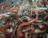 Foto del paso 3 de la receta: Fajitas con pimiento rojo