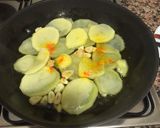 Foto del paso 4 de la receta Merluza con patatas langostinos y calamares