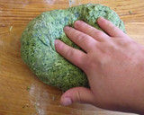Foto del paso 5 de la receta: Sorrentinos de kale rellenos con carne (posta rosada)