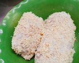Hình bước làm 3 của món Ức gà cuộn phô mai