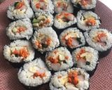 Foto langkah ke 8 dari resep Kimbap (Manfaatin nasi sisa semalam 😁).