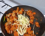 Foto langkah ke 5 dari resep Ayam saus mangga.