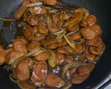 Foto langkah ke 5 dari resep Sosis Saus Mentega.