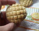 Foto del paso 3 de la receta: Galletitas de naranja(sin manteca) 🍊🍪