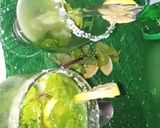 A picture of step 3 of Green ice soda💚گرین آٸس سوڈا💚.