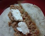 Foto del paso 3 de la receta: Burritos de atún con queso 🌯