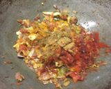 A picture of step 4 of Cheesy veg Bun.
