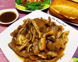 Hình bước làm 4 của món Phá Lấu Heo