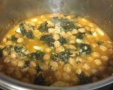 Foto del paso 9 de la receta Potaje de garbanzos, espinacas y bacalao en olla rápida