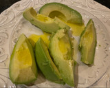 Foto del paso 2 de la receta: Bagel con salmón y aguacate