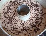 Foto langkah ke 4 dari resep Bolu Nutrijell Coklat Panggang.
