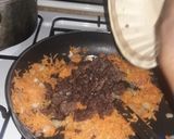 A picture of step 2 of Cous cous with minced sorce.
