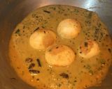 A picture of step 13 of Egg Methi Matar Malai.