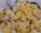 Foto del paso 4 de la receta: Ensalada de patatas con encurtidos