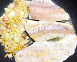 Foto del paso 2 de la receta: Abadejo en salsa verde con níscalos