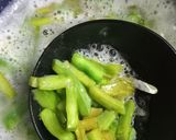 Foto del paso 1 de la receta: Nopales con rajas en vinagre