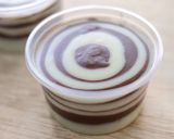 Foto langkah ke 7 dari resep Puding Zebra.