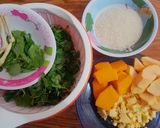 Foto langkah ke 1 dari resep Bubur Menado / bubur sayur.