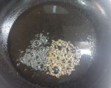 A picture of step 1 of Mix vegetable Red poha.