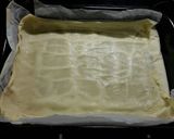 A picture of step 2 of Spinach and ricotta fluffy pie.
