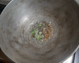A picture of step 2 of Spicy Roti Upma.