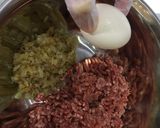 A picture of step 3 of Hamburger steak.