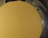 A picture of step 2 of Besan ke ladoo.