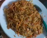 Foto langkah ke 4 dari resep Mie Goreng Apa Ada nya.