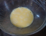 Foto del paso 2 de la receta: Tortilla de papas con cebolla, espinacas y jamón serrano