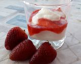 Foto del paso 2 de la receta: Yoghurt casero de frutillas 🍓🍓