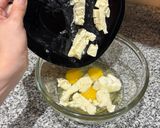 Foto del paso 3 de la receta: Tarta de queso y cebolla