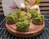 Foto langkah ke 6 dari resep Bolu Pisang Pandan Kukus Mekar.