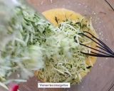 Une image de l'étape 3 de Roulė de courgettes au saumon et fromage.