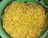 Cara Membuat Mie Goreng Sosis 1