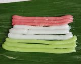 Foto langkah ke 3 dari resep Kue nagasari gulung.